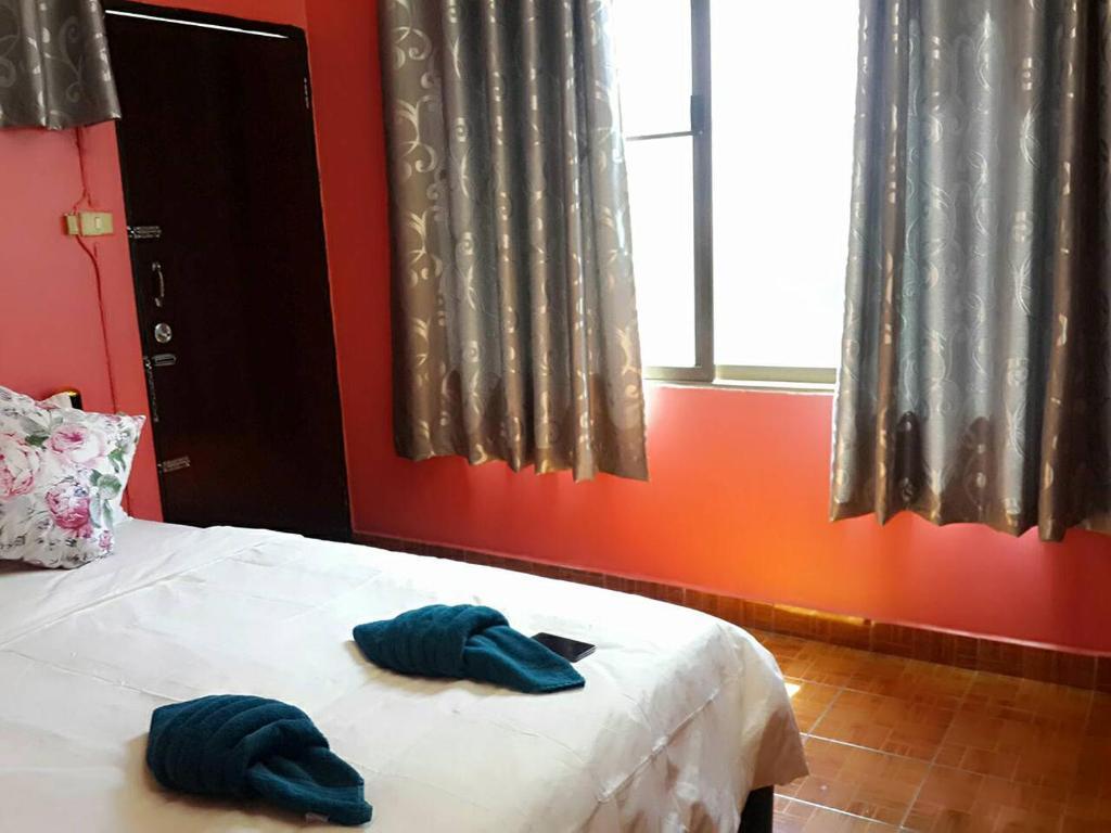 De Sky Sukhumvit Ekkamai Otel Bangkok Dış mekan fotoğraf