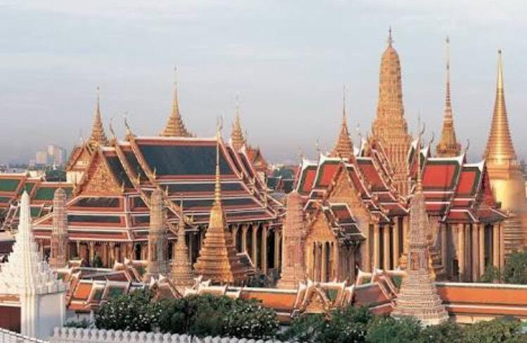 De Sky Sukhumvit Ekkamai Otel Bangkok Dış mekan fotoğraf